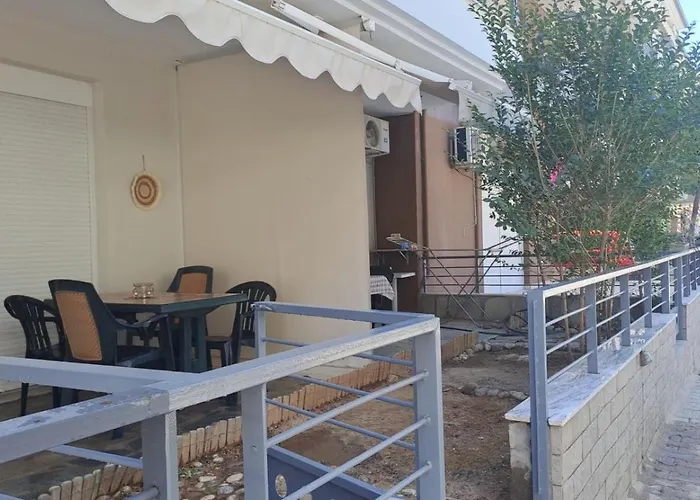 Kaza Oasis Сasa de vacaciones Ofrínion